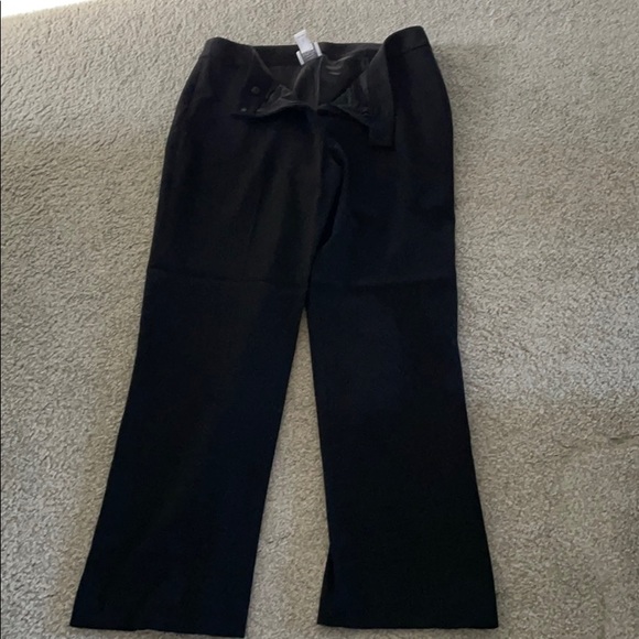 Ann Taylor Loft suit - black size 16 - Picture 9 of 16